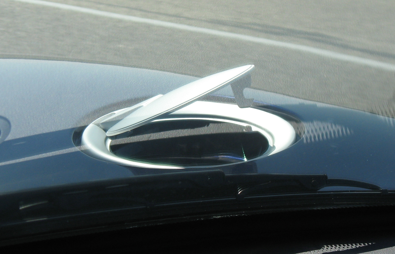2005 Ford GT Long Term Fuel Door