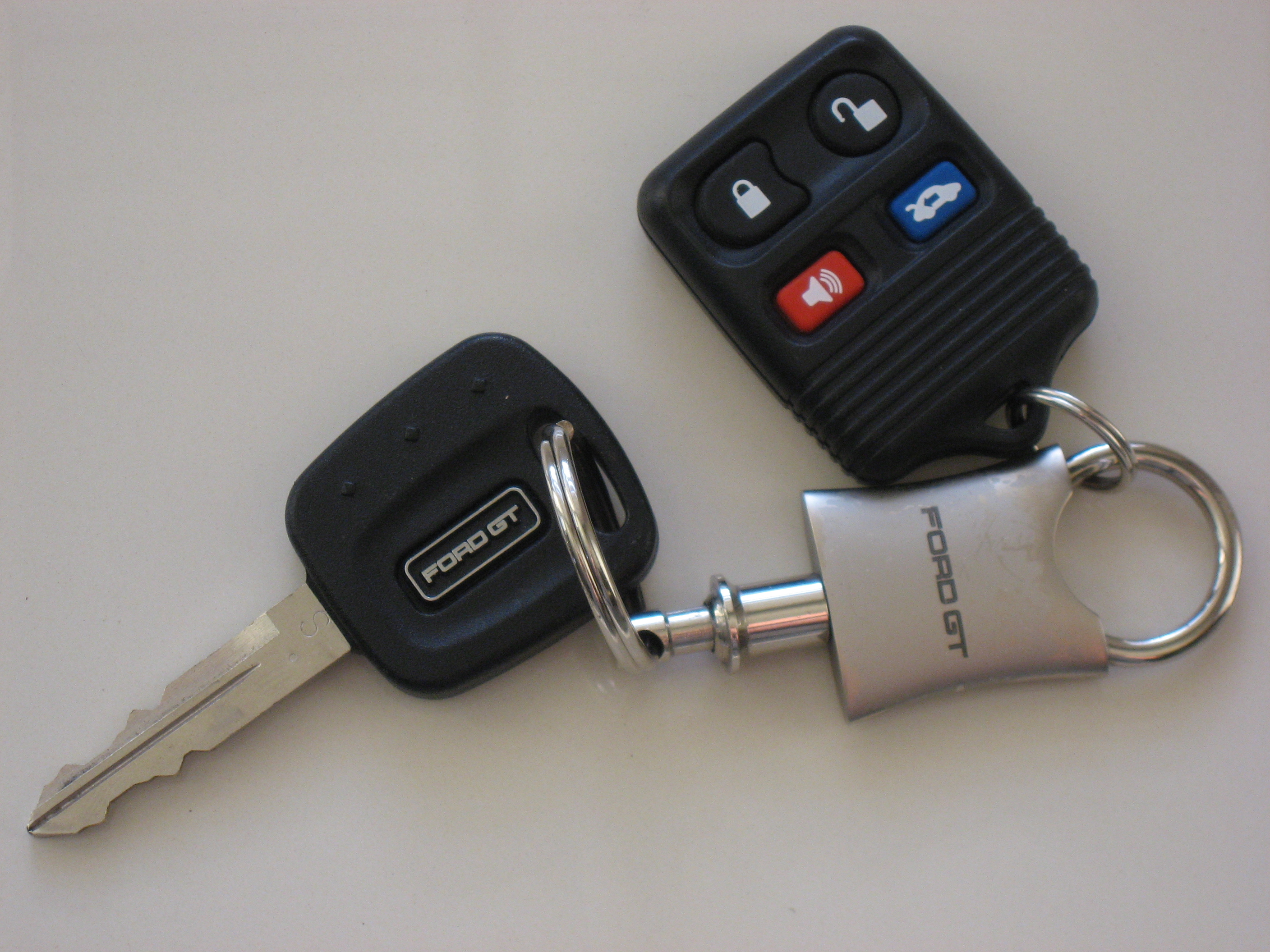 2005 Ford GT Long Term Keychain