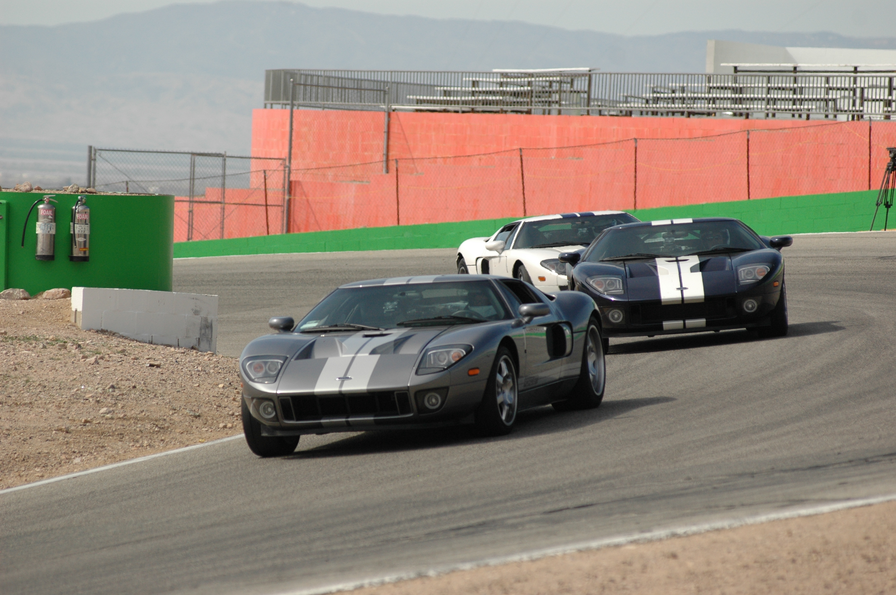 Ford GT School Willow Springs Turn 5