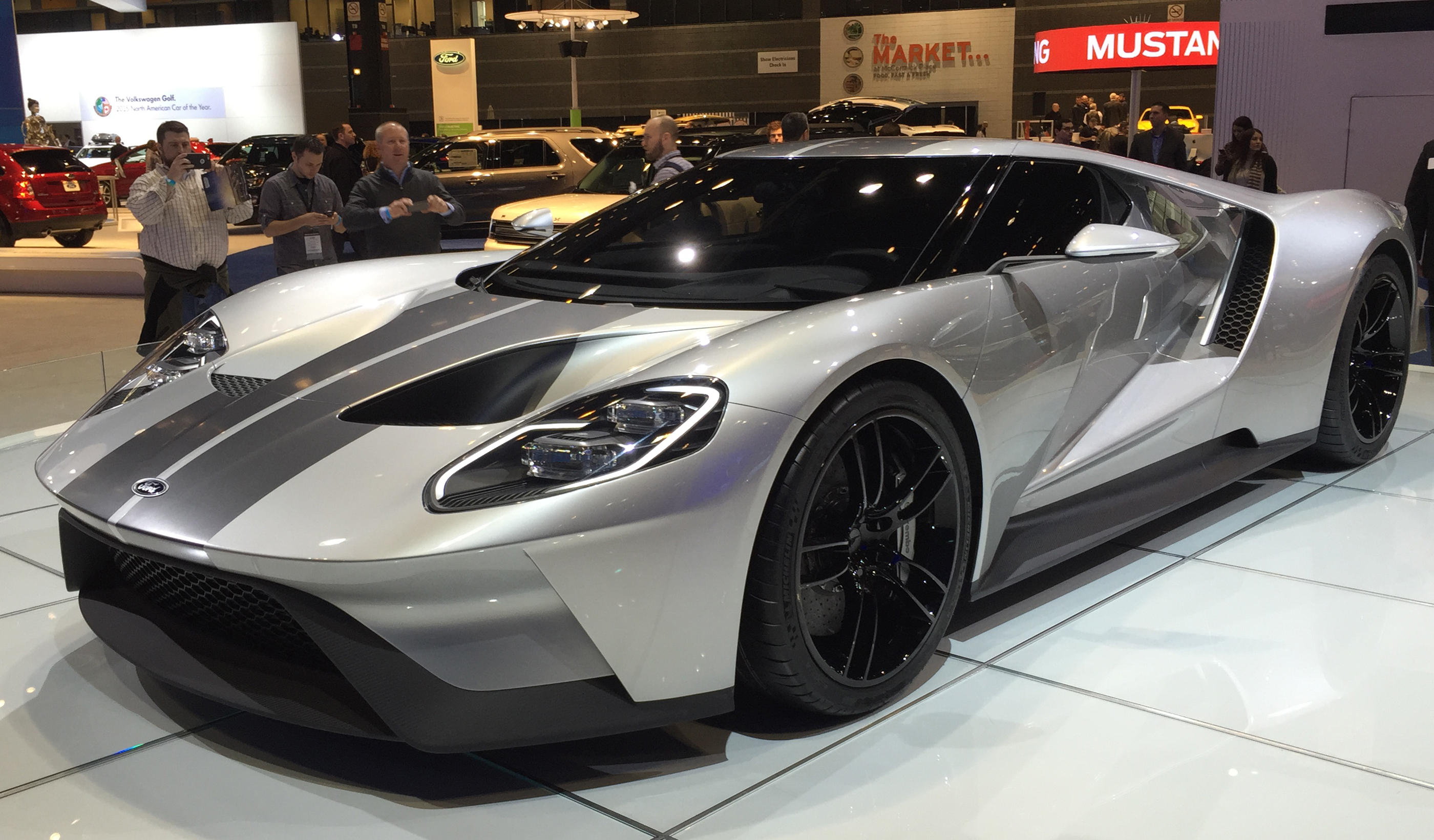 New Ford GT Chicago Auto Show Front