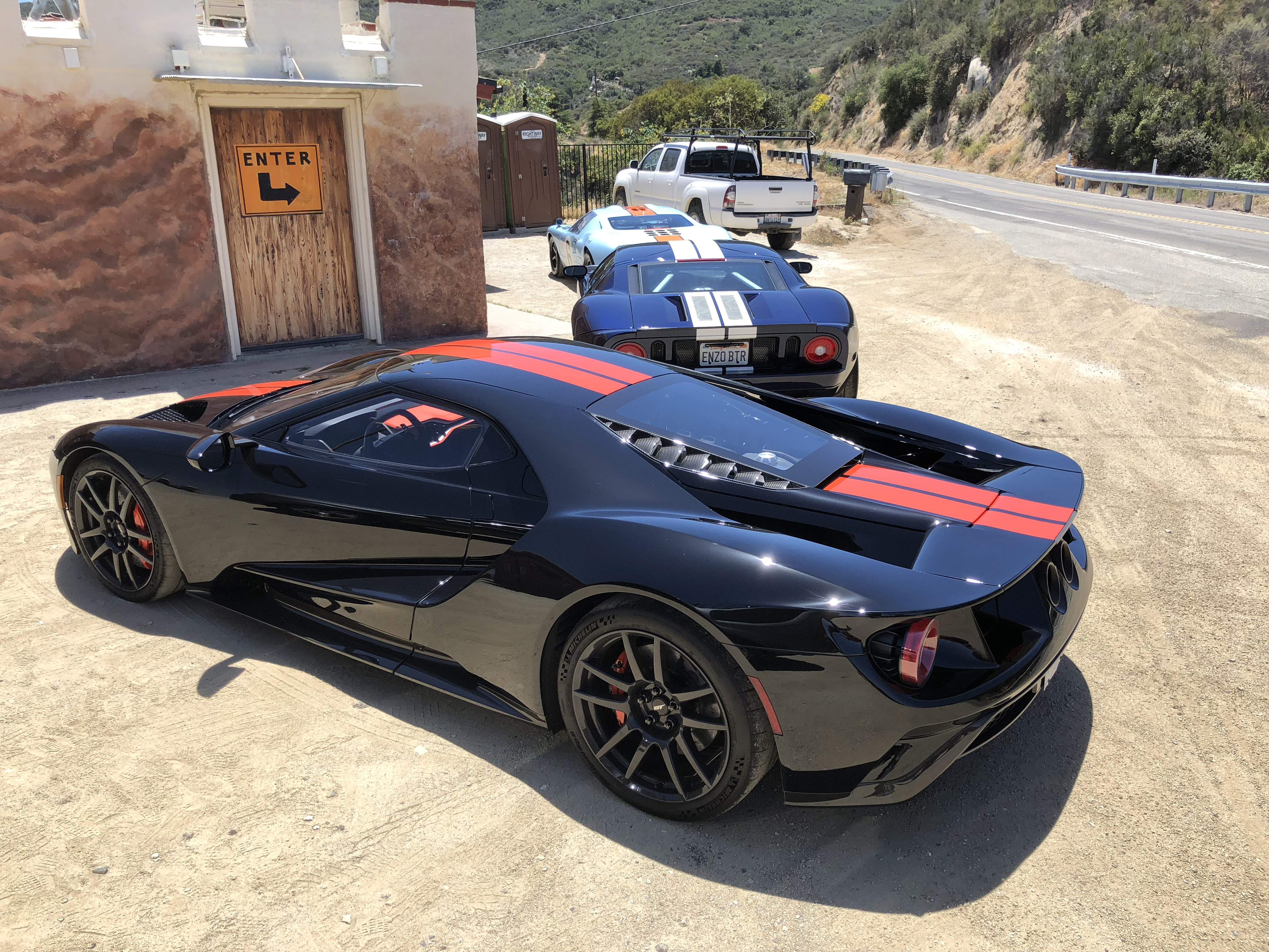 New Ford GT Overlook Roadhouse Comparison Shoot